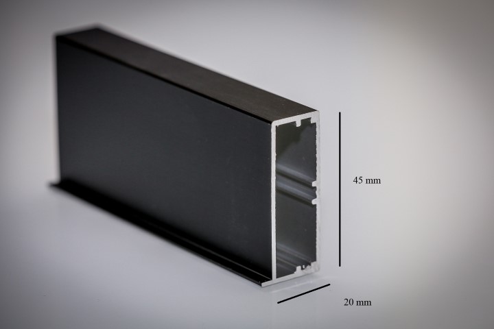 profil aluminiowy R04 kolor czarna szczotka